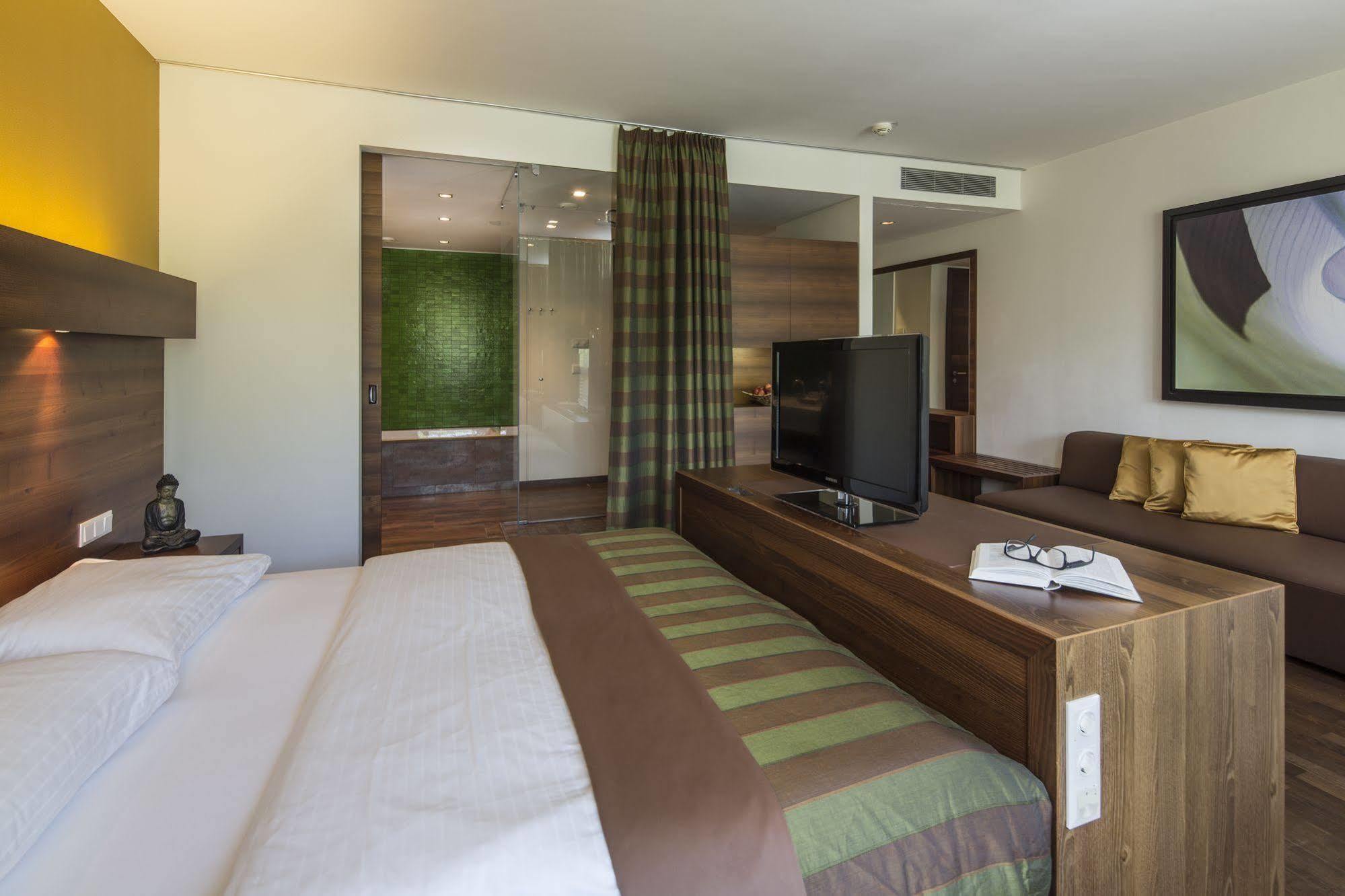 Asia Hotel & Spa Leoben Леобен Екстериор снимка